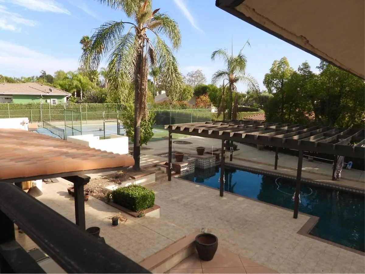 5 Mins From Padua Hills Theater Villa Claremont